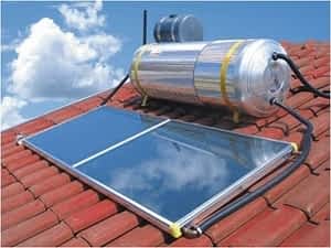 Aquecedor solar de água.